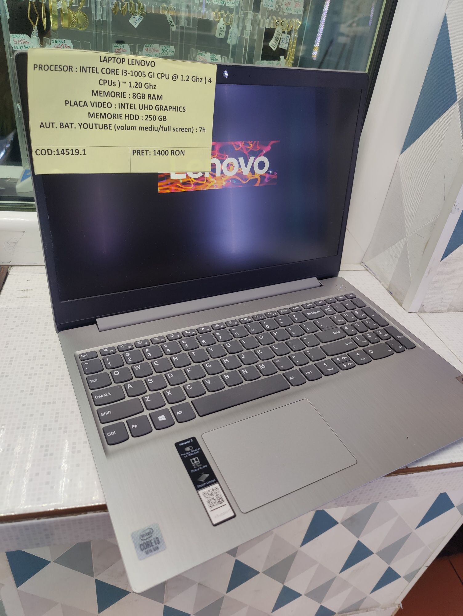 Laptop Lenovo i3 10thgen (M3)