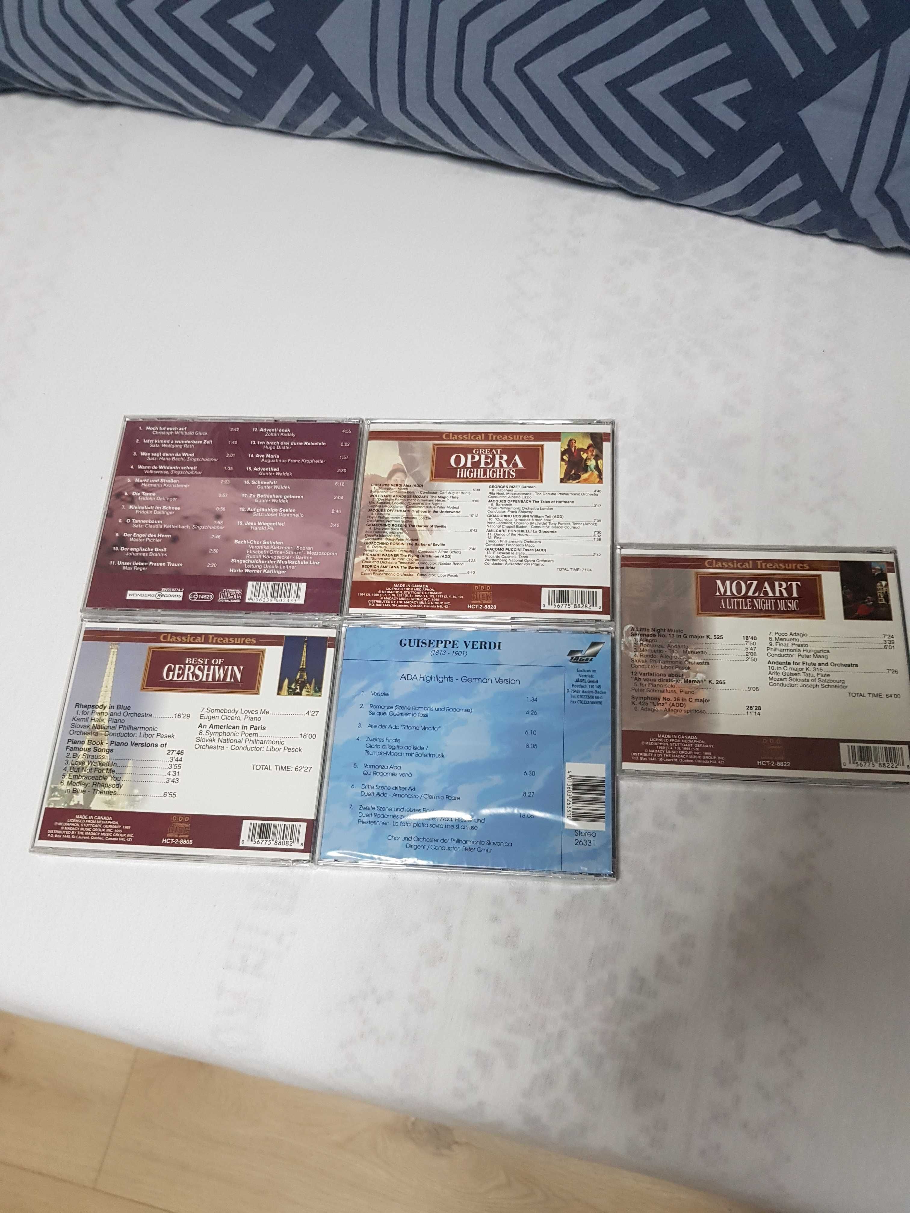 CD uri muzica clasica sigilate.