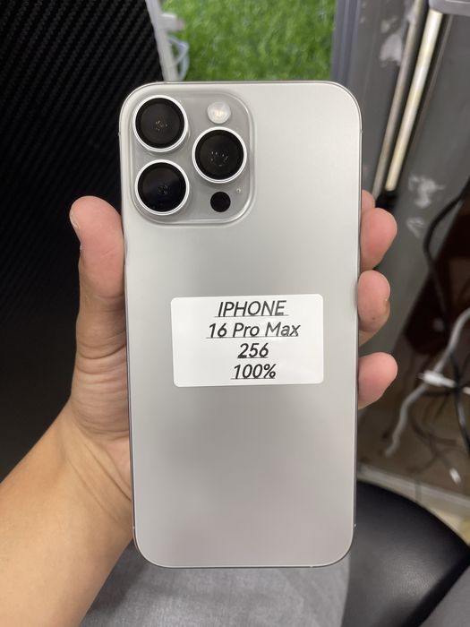 Iphone 16 Pro max, 256 в идеале