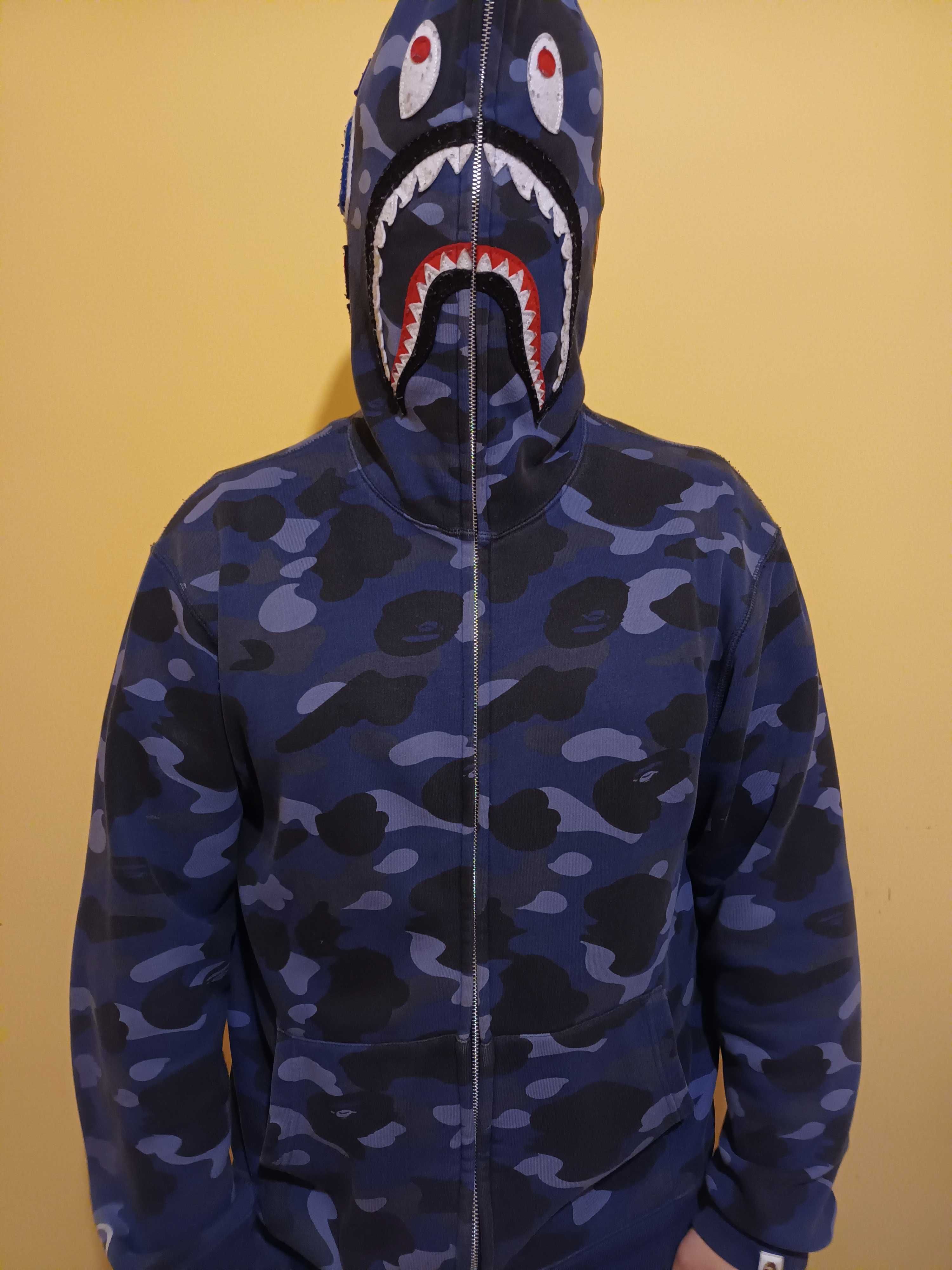 A bathing ape синьо hoodie