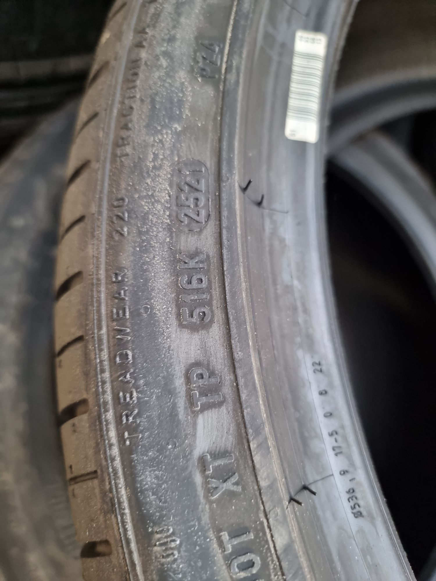 315/30/21//275/35/21 PIRELLI