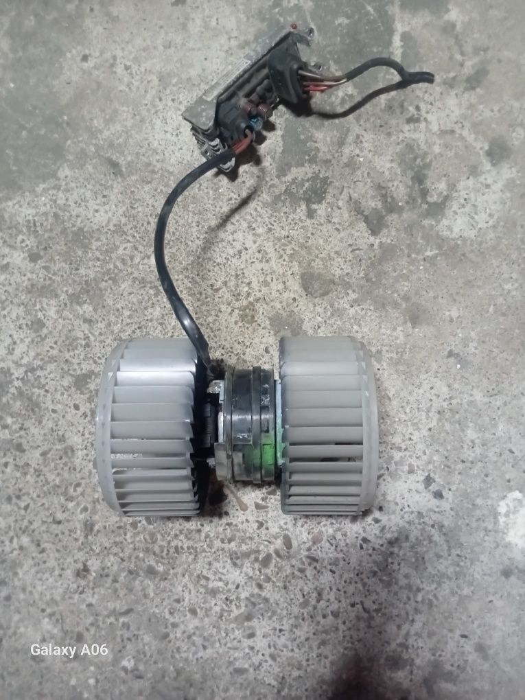 Aeroterma/ventilator habitaclu pentru audi a8 D3
