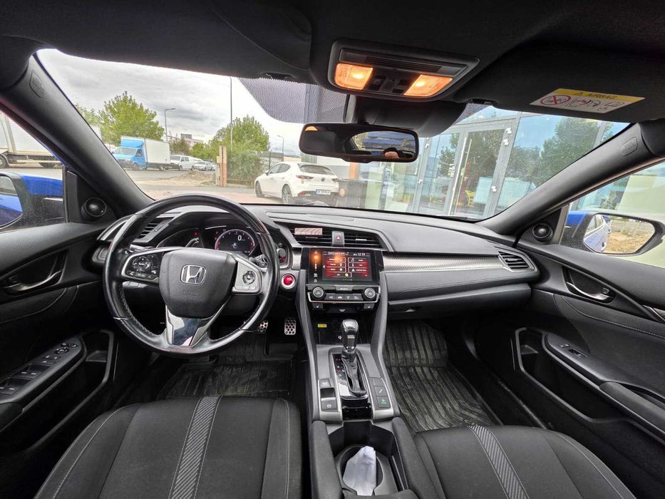 Honda Civic X 5D Sport Plus
