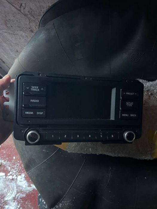 Штатная автомагнитола на КИА РИО 2023 года