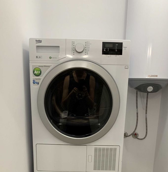 Сушилня Беко, термопомпа, кондензационна. Добро състояние