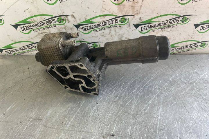 Carcasa filtru ulei 038 115 389 Volkswagen VW Passat B5.5 (facelift)