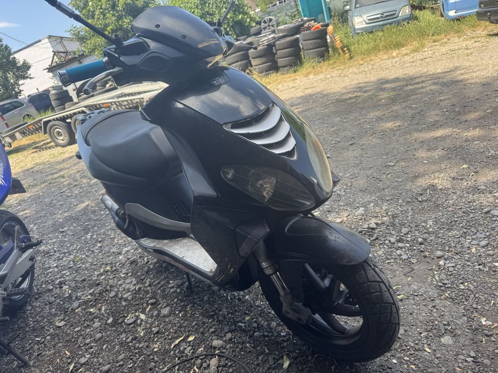 Motoscuter 2t 49cc Piaggio import Germania cu acte, limitare scoasa