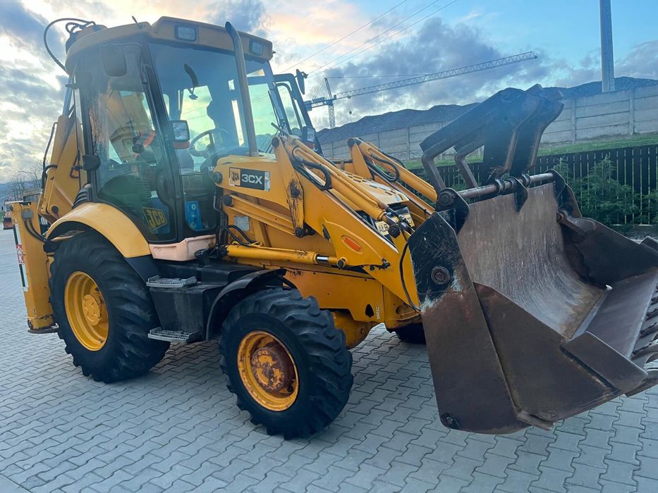 Vand Buldoexcavator JCB 3CX