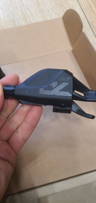 Maneta schimbator sram