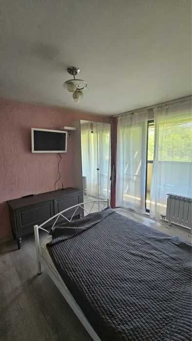 Дава се под наем Двустаен апартамент в София, Зона Б-18 - 55 кв.м за 550 € - Снимка #2