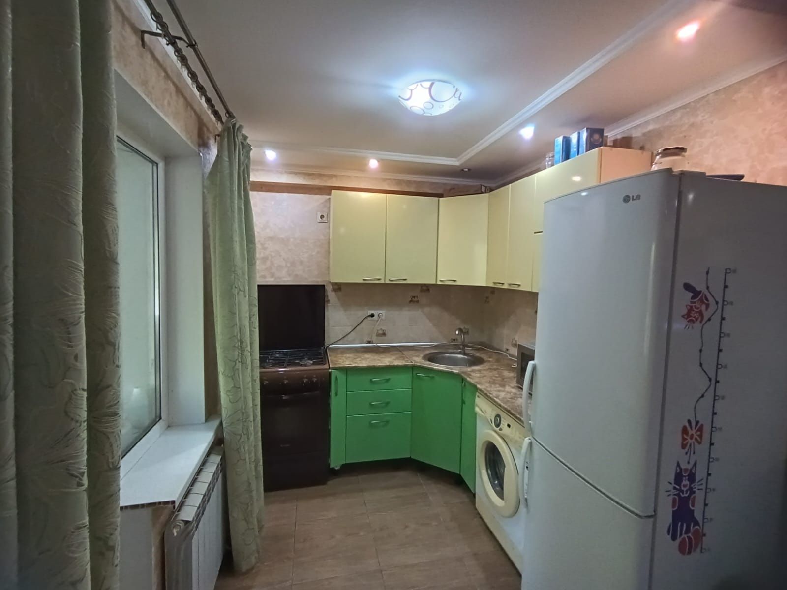 Продаётся 2 комн, район.Детсад