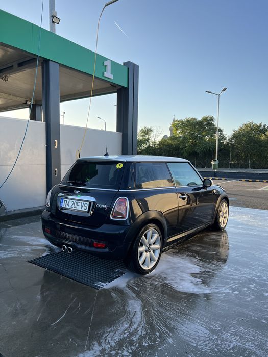 Mini Cooper r56 aspect Cooper S