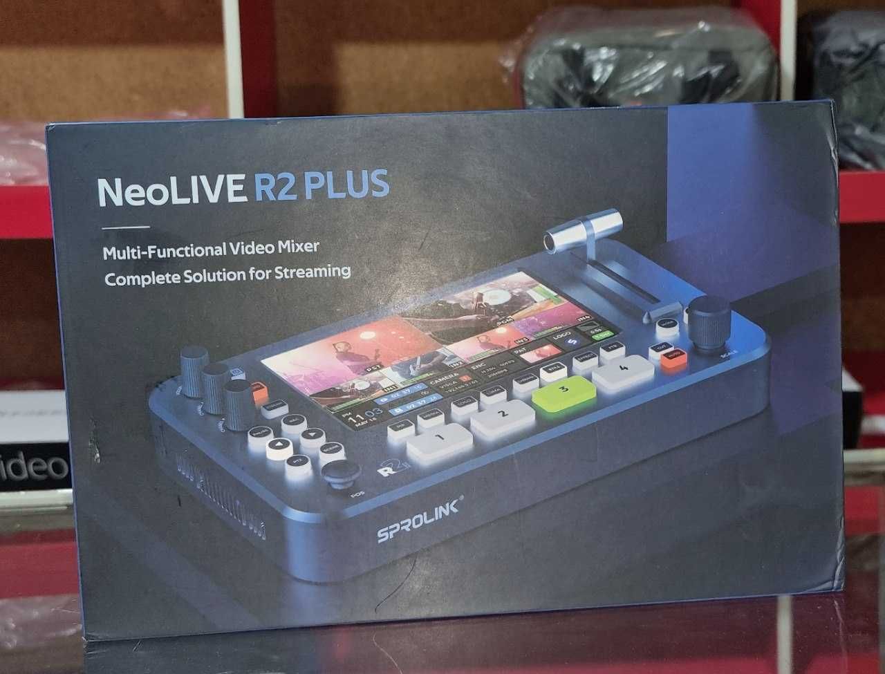 HDMI микшер SproLink NeoLive R2plus YouTube учун стрим килади
