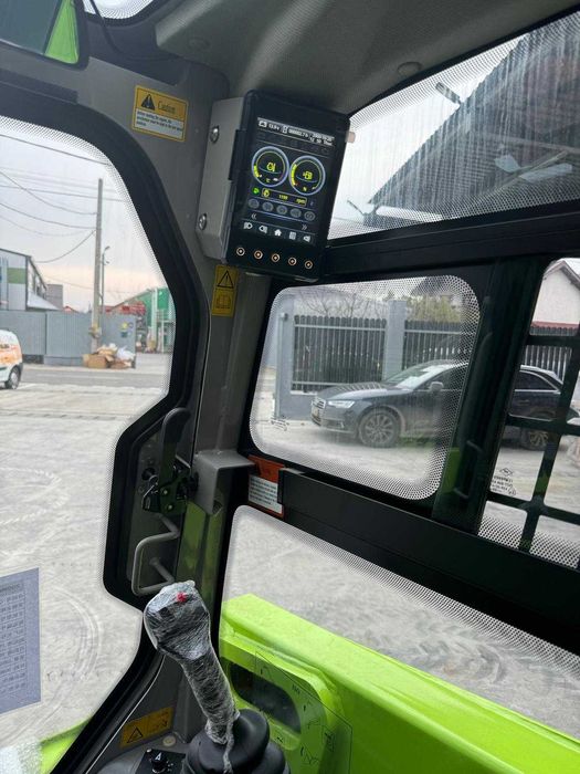 BOBCAT Miniincarcator 3T NOU ZOOMLION 5 Ani Garantie Motor Kubota