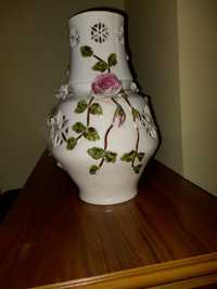 Vază de flori din porțelan