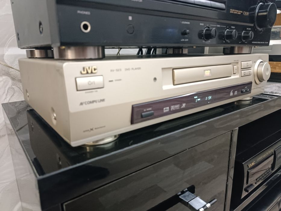 Японский DVD-CD player JVC