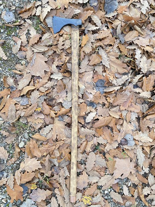 Toporas de padure foie. De arc nou