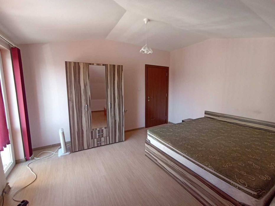 Дава се под наем Двустаен апартамент в Бургас, Сарафово - 56 кв.м за 300 € - Снимка #1