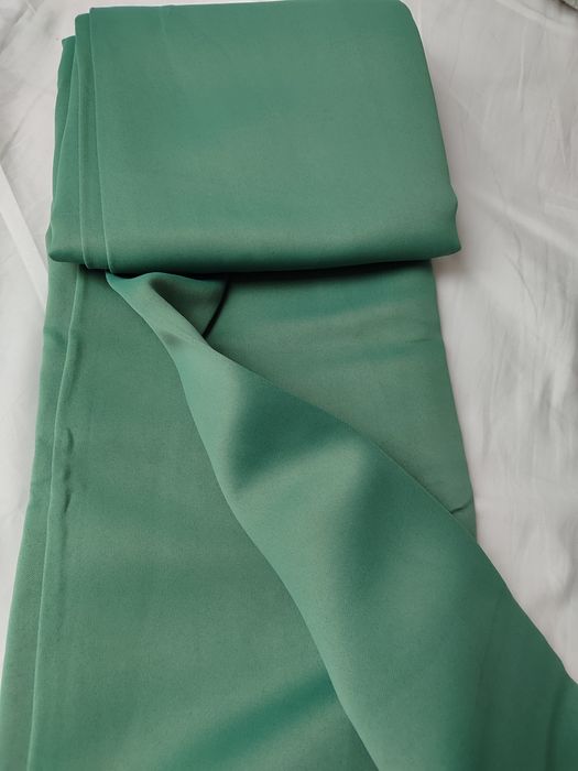 NOU Draperie verde 140*260 cm, black-out