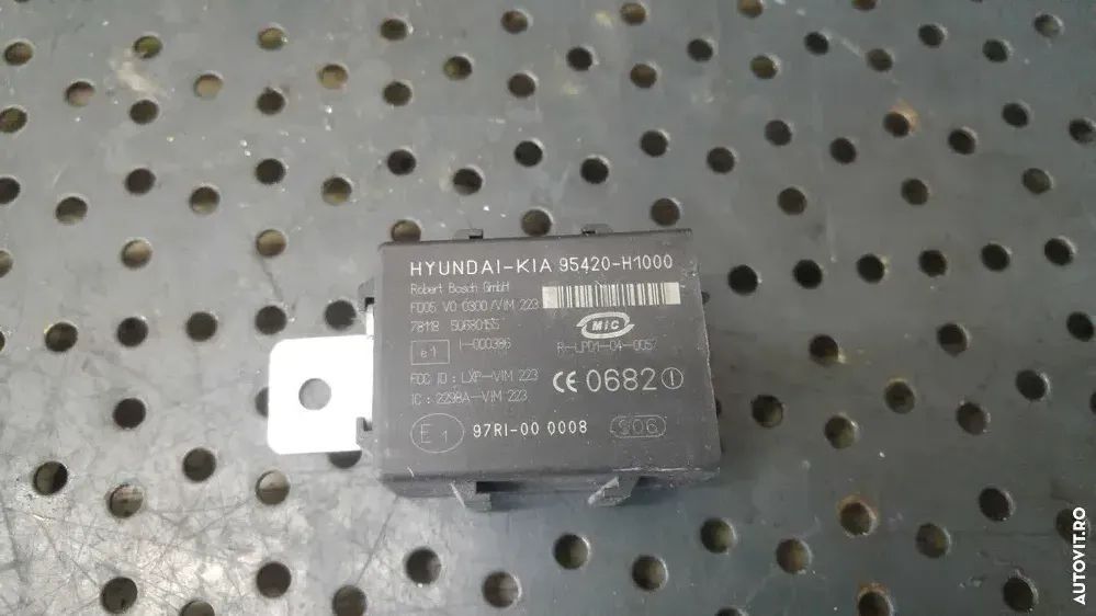 Imobilizator volan hyundai santa fe 2 cm 95420h1000