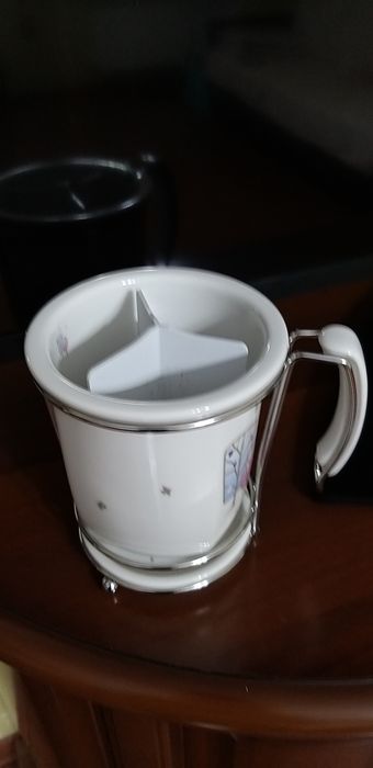 Прибор для ложек и вилок фарфоровый