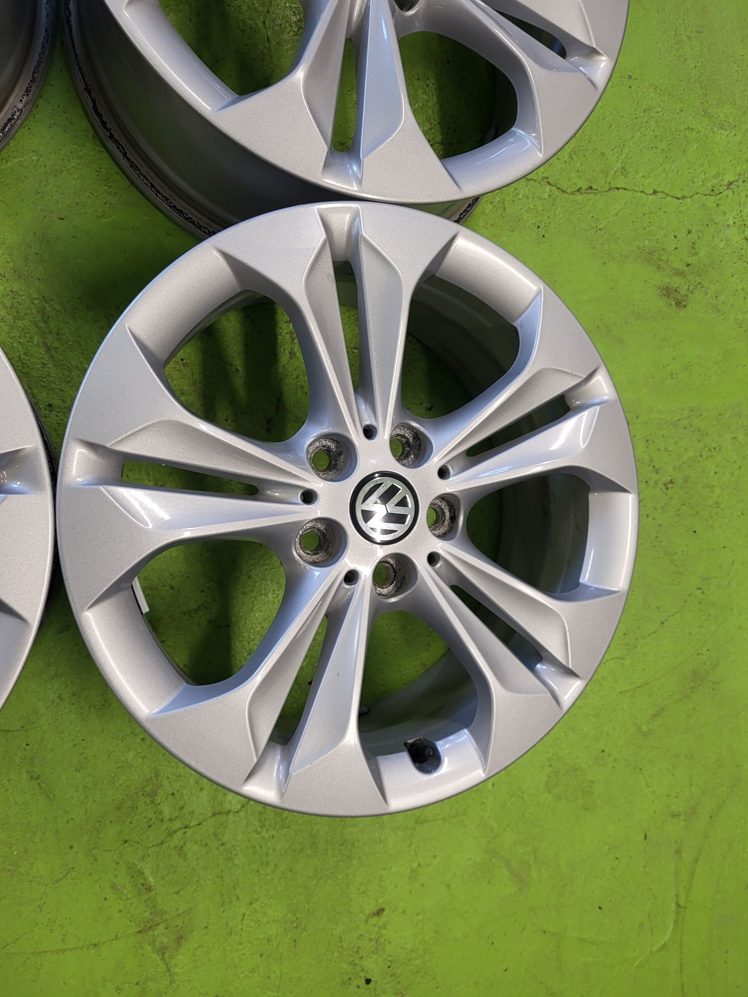 17 5x112 Vw Golf 5 6 7 Touran Caddy 5х112