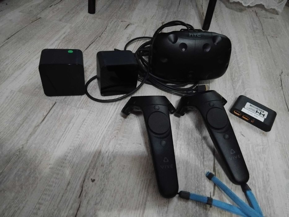 ViveHeadsetul VR HTC.  600lei