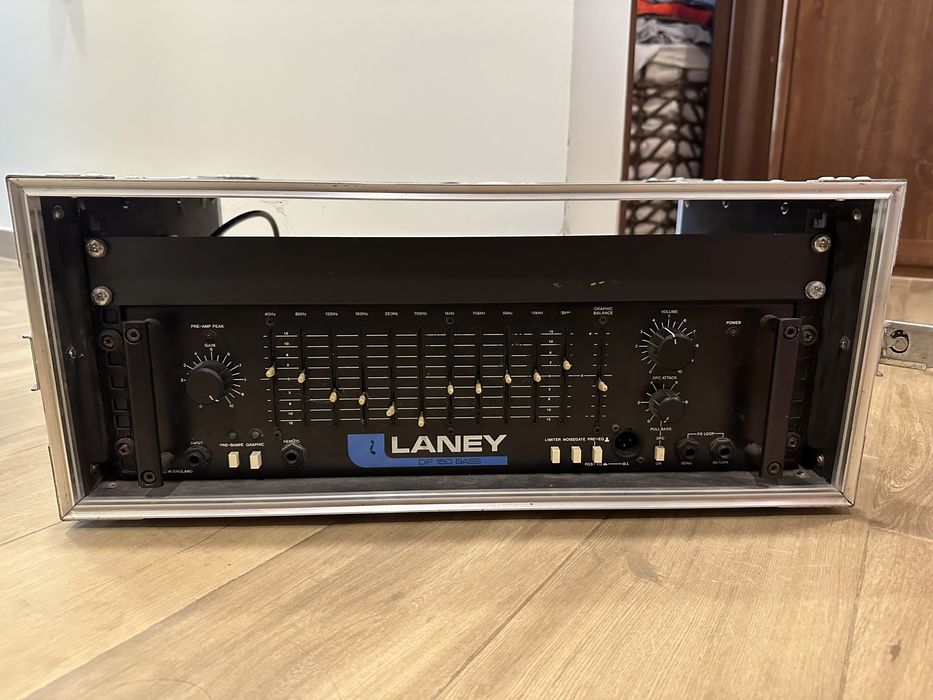 Laney DP 150 транзисторна глава за бас китара