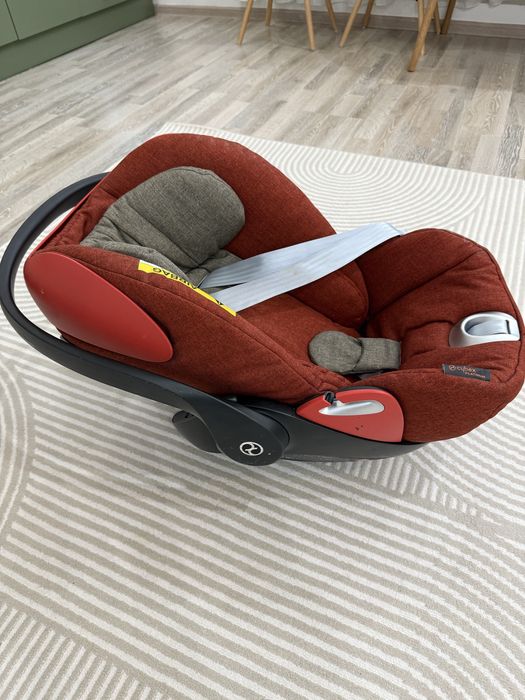 Продается детское автокресло Cybex
