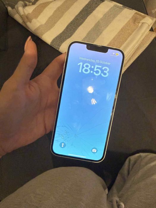 Iphone 14 128gb пукнат екран
