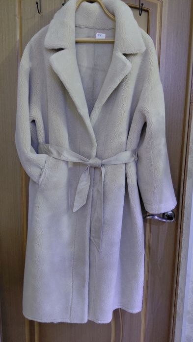 Эко шубка размер 52-54 Новая