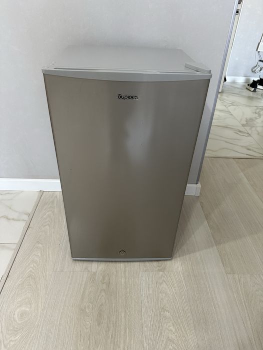 Продам холодильник бирюса