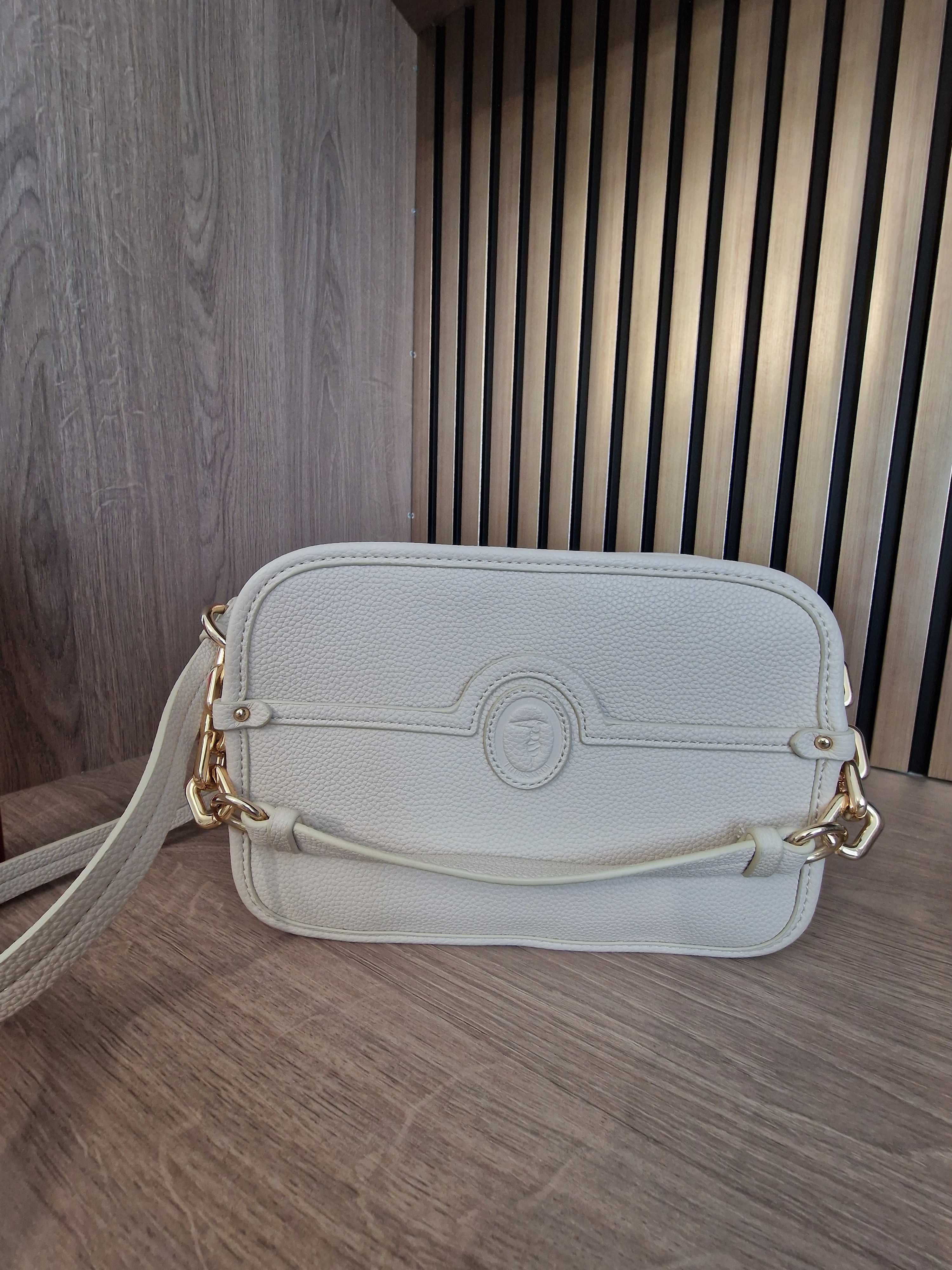 Чанта Trussardi в бежово