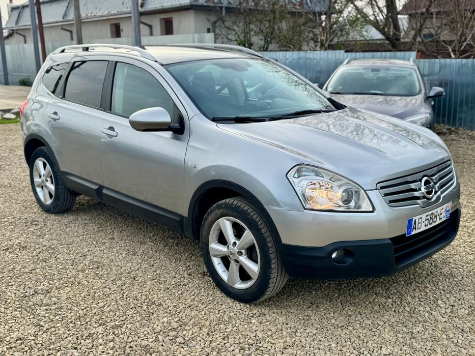 Vând Nissan Qashqai 4500 euro negociabil