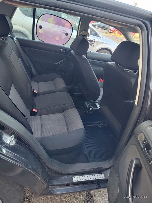 Vând Golf IV 1,4,16valve motor AXP benzina , negociabil