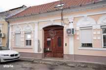 Casa La Curte Comuna, Zona Centrala