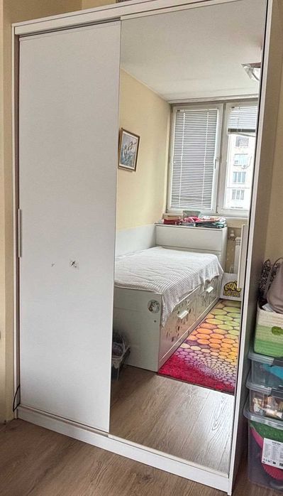 Легло с матрак и Гардероб от ИКЕА