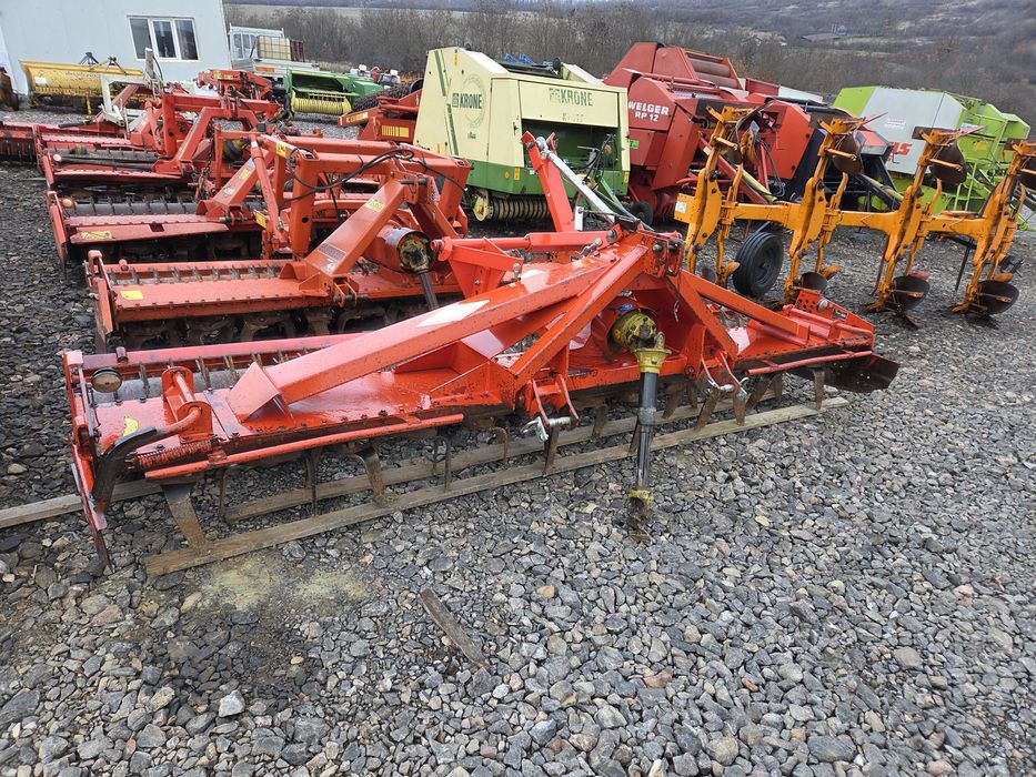 Freza Grapa Rotativa Kuhn HR 4001D