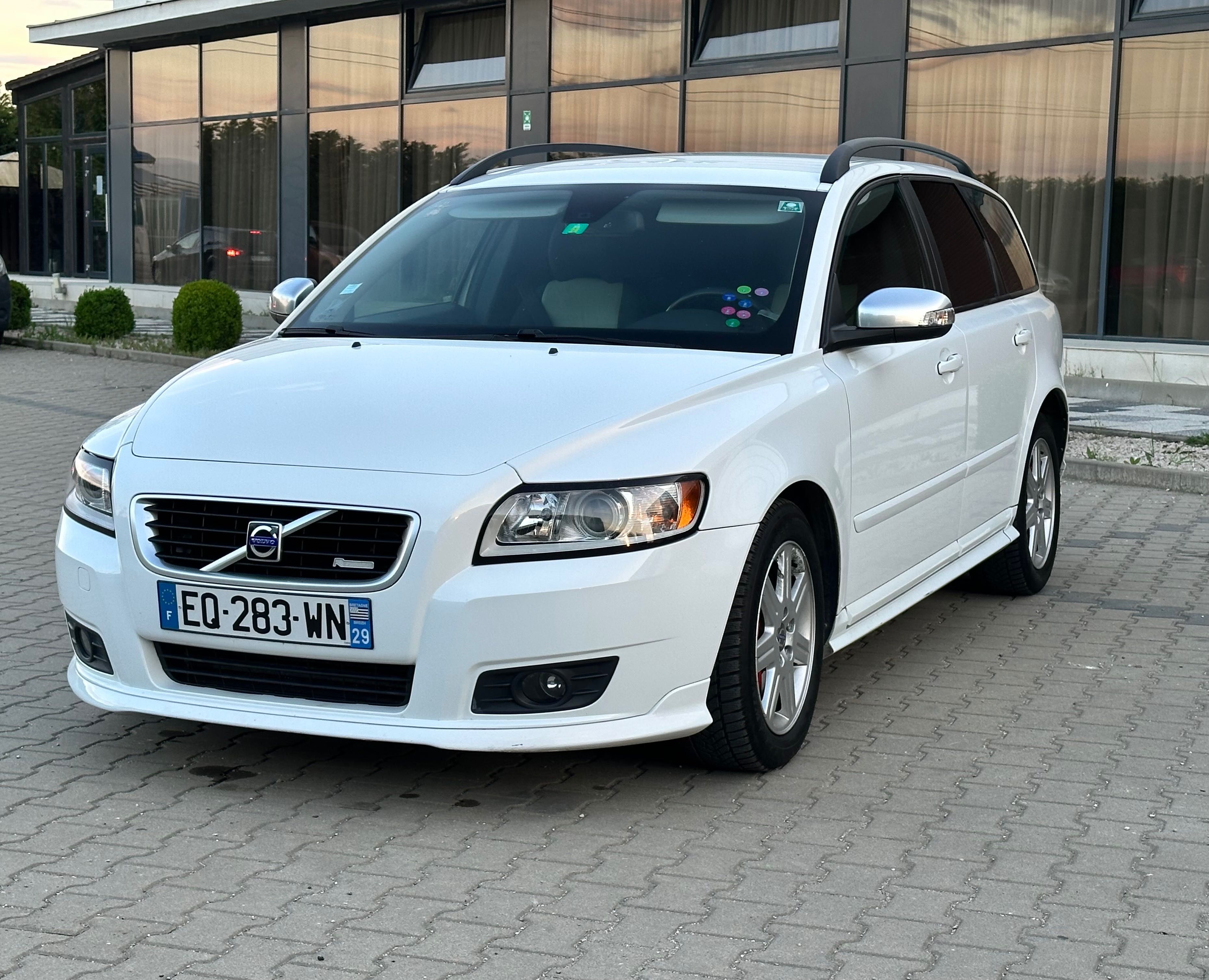 VOLVO V50 R-DESIGN 2.0 diesel