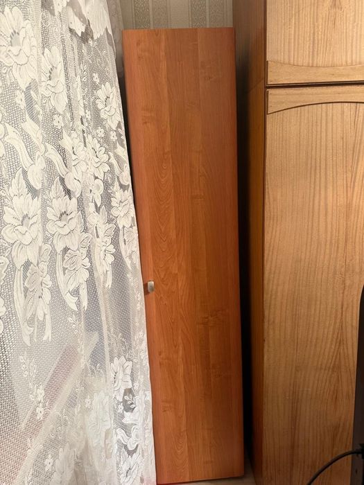 Шкаф, пенал, с полками