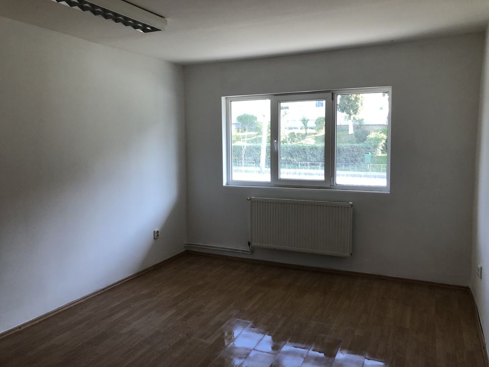 Apartament 3 camere str. Mihai Viteazul Parter E60