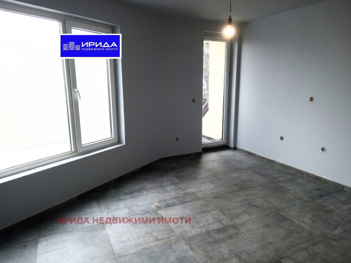 Продава се Тристаен апартамент в София, Княжево - 85 кв.м за 1883 €/кв.м - Снимка #3