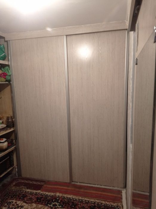 Sirochni sotiladi dom 1x2