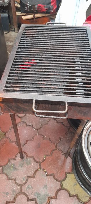 Grătar din tabla