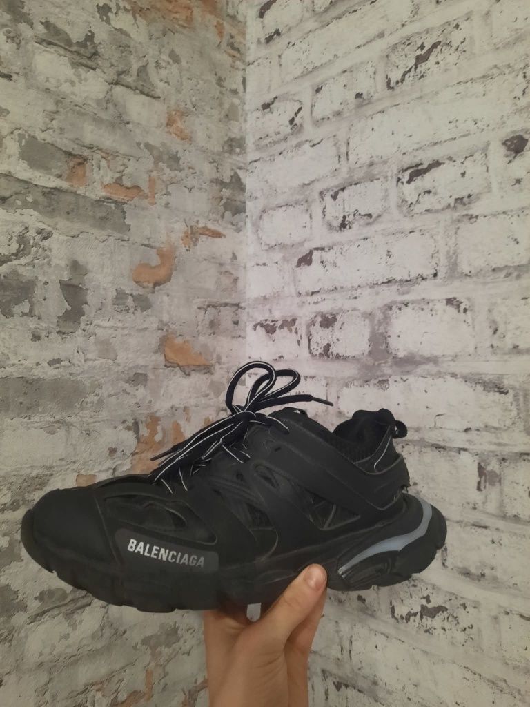 Balenciaga Track LED