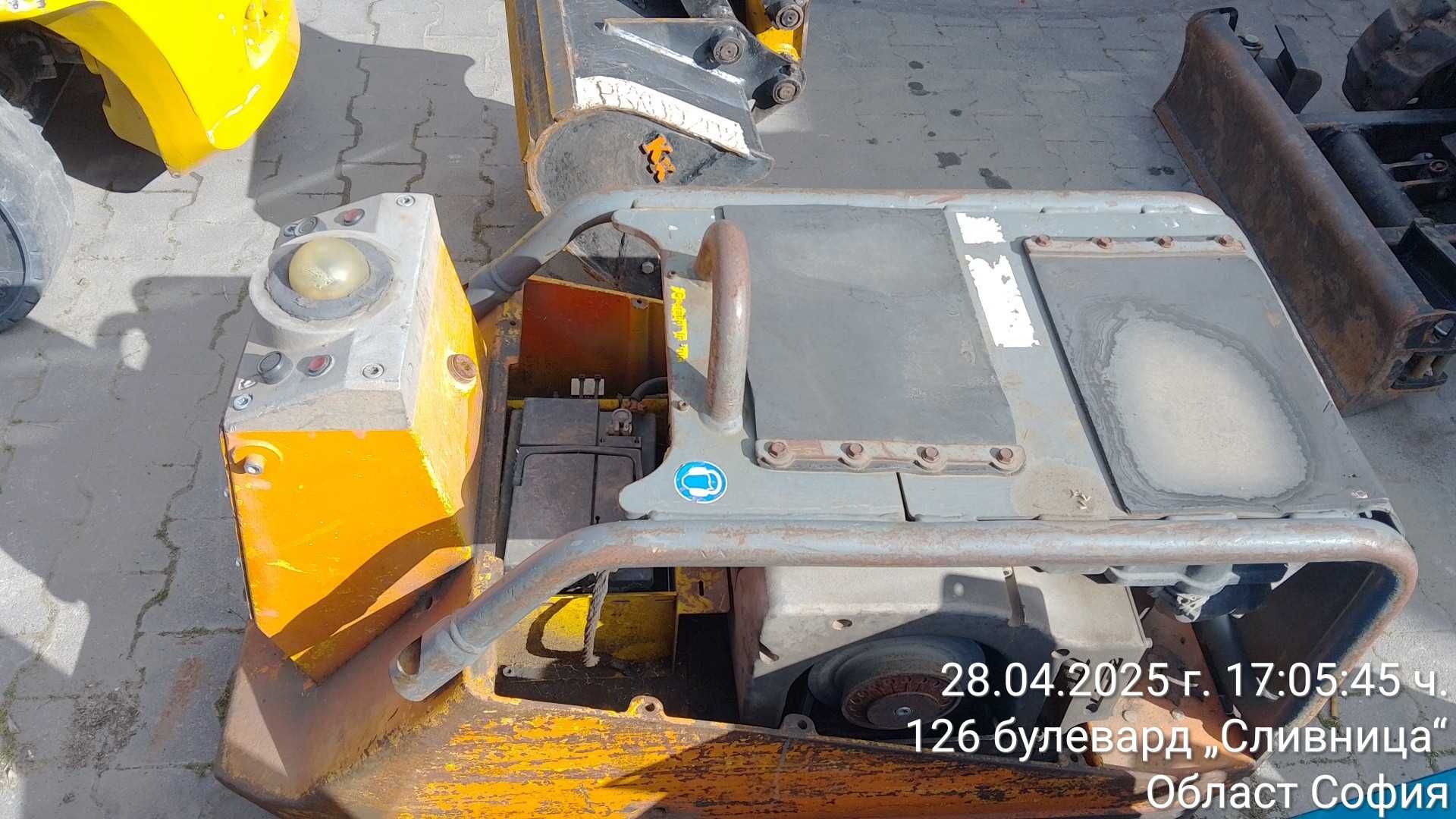 Виброплоча реверсивна 615 кг Wacker DPU7060 2009