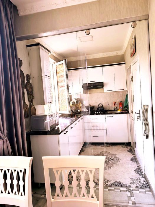 Аренда квартиры в центре 3/3/4 Буюк ипак йули