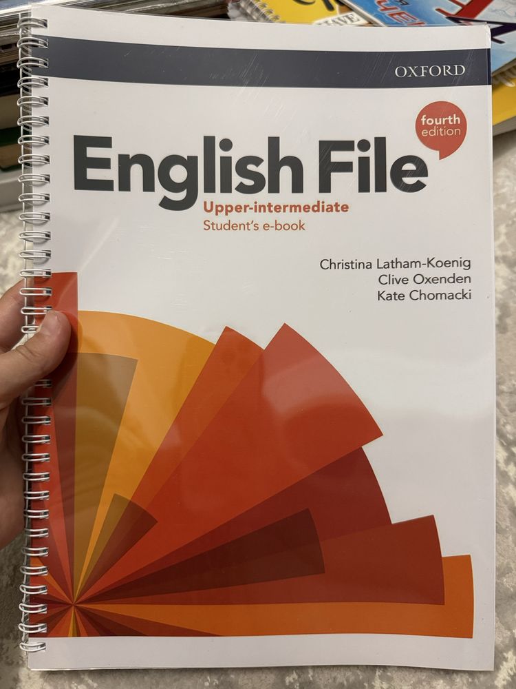 Продам книгу English file, уровень upper-intermediate
