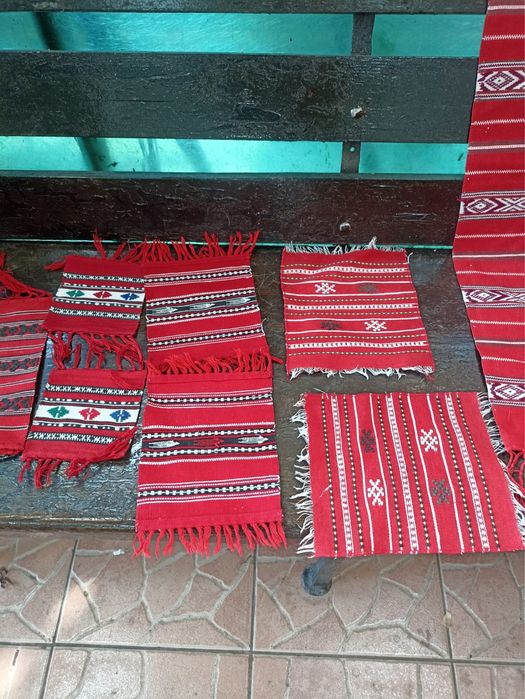 Diferite mileuri traditionale