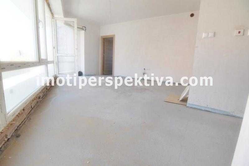 Продава се Тристаен апартамент в Пловдив, Кючук Париж - 84 кв.м за 1298 €/кв.м - Снимка #2
